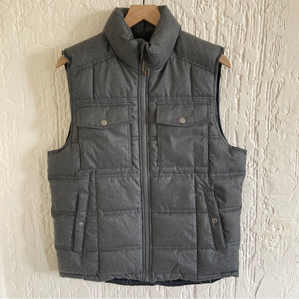 Good Fellow Charcoal Gray Puffer Vest Size Medium
